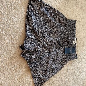 A&F speckled shorts. NEVER WORN WITH TAG!!!!